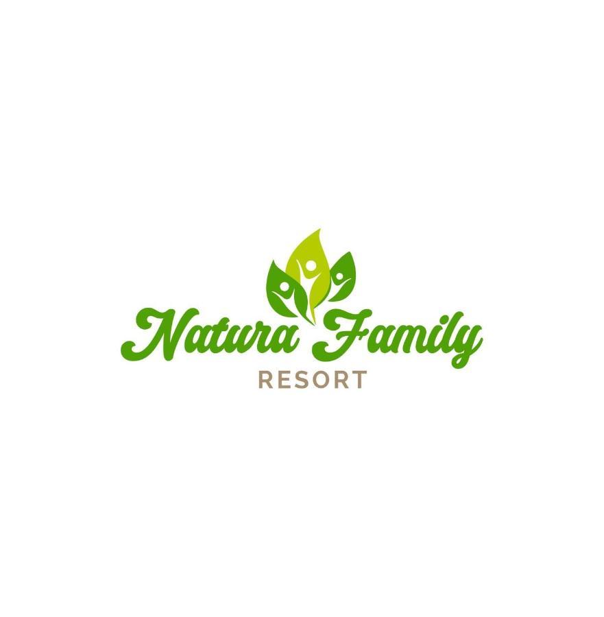 Natura Family Resort Avrig Exterior photo