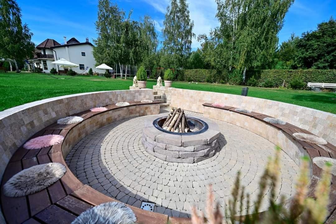 Natura Family Resort Avrig Exterior photo